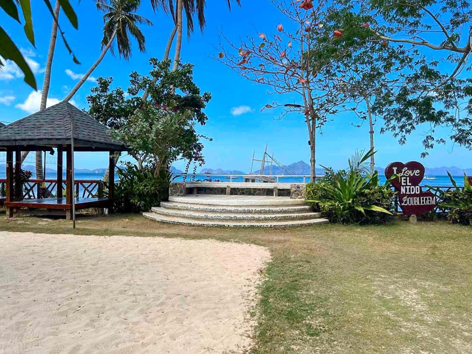 Doublegem Beach Resort And Hotel Эль-Нидо Экстерьер фото